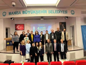 iyi parti sehzadeler ilce kongresinde gozde akcakin aytac guven tazeledi QjnQmOTJ.jpg