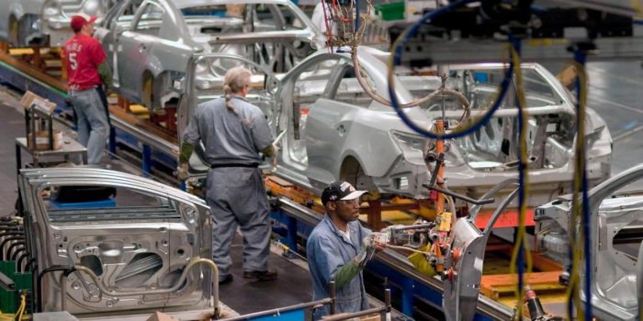 otomotiv sektorunde 350 bin calisan risk altinda mkHdf3kI.jpg