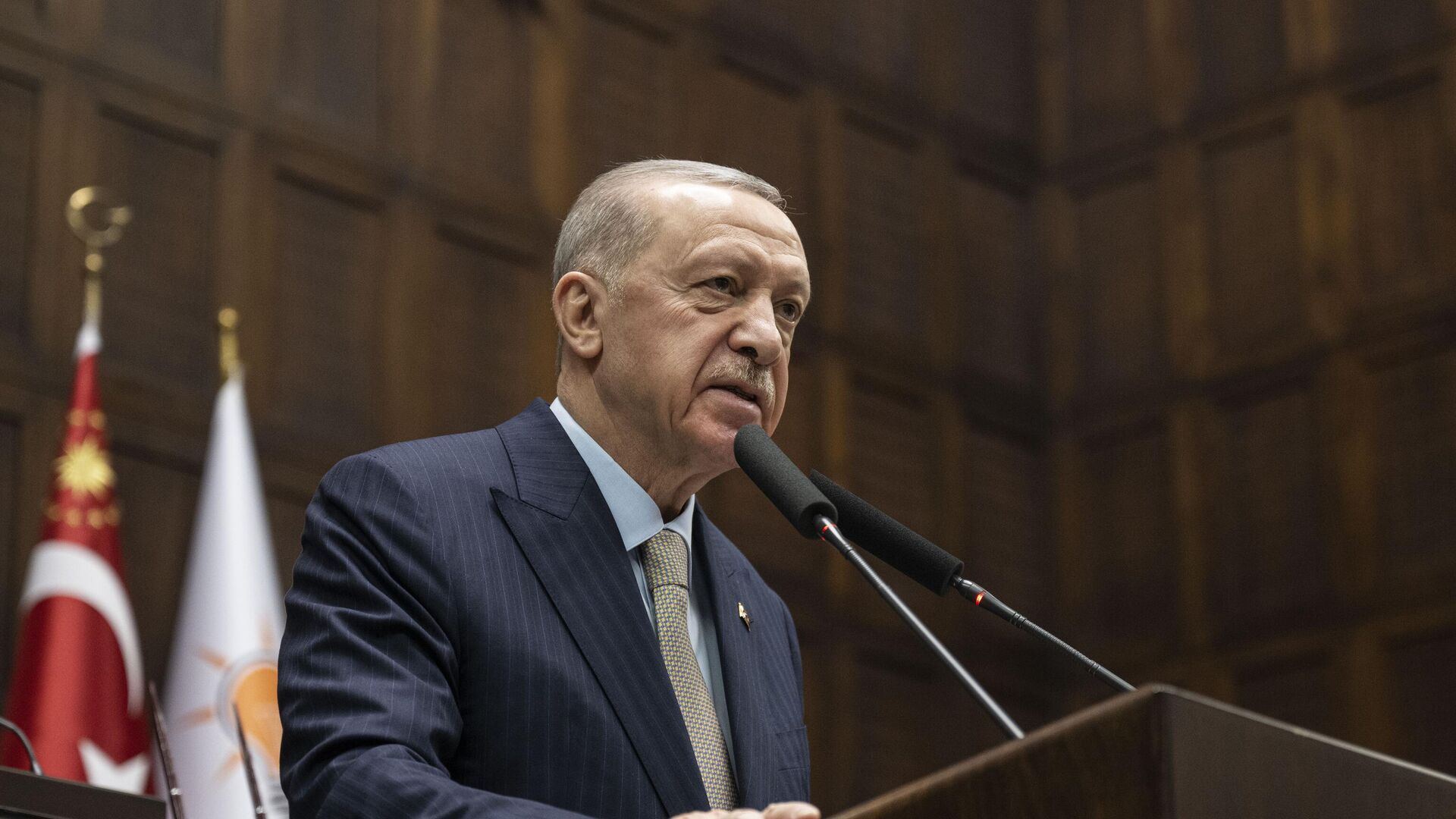 erdogan ozel chpnin yanlislarini duzeltme noktasinda iyi bir sinav veremiyor dURPVB65.jpg