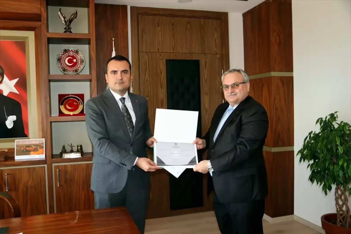 Finike’den Gazze’ye 730 Bin Lira Yardım