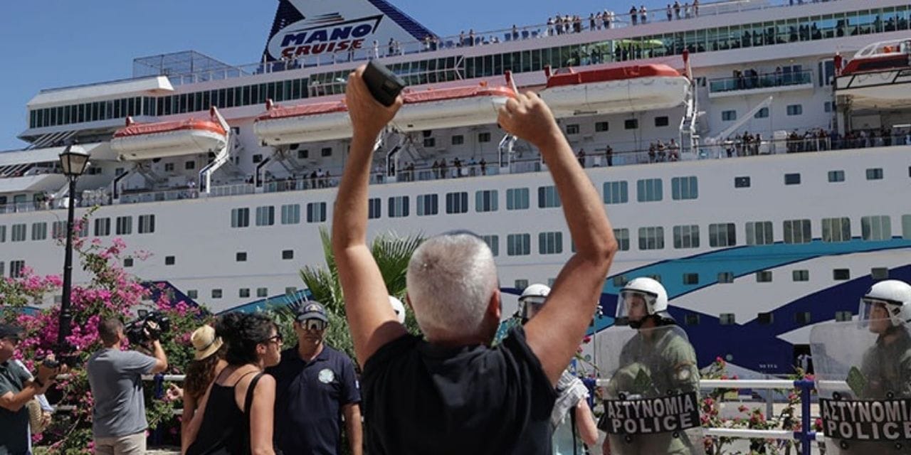 israilli turistler yunan adasini karistirdi yDeziUmV.jpg