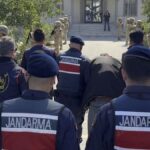o-iz-gercegi-ortaya-cikardi-annesini-basina-odunla-vurarak-oldurmustu-8wlClEnT