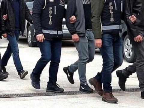 Ankarada cankaya belediyesine yolsuzluk operasyonu cankaya belediye baskani huseyin can guner dahil 36 kisiye 18OfnRsY